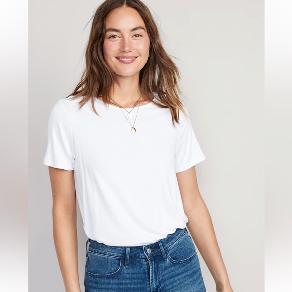 Old Navy Luxe Classic White T-Shirt - Picture 1 of 5